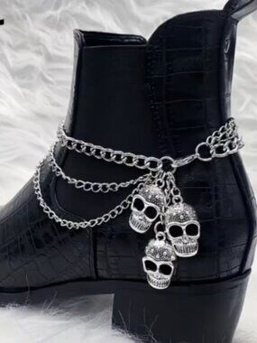 Single Skull Boot Chain for Ankle or Mid Calf Boots - 3 Skulls on chain